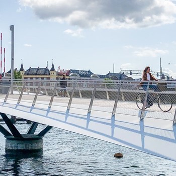 Beautiful bicycle bridge connects historic Copenhagen