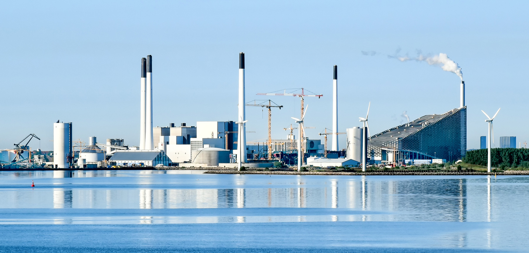 Green Energy Transition - Smart Ports and Green Ports