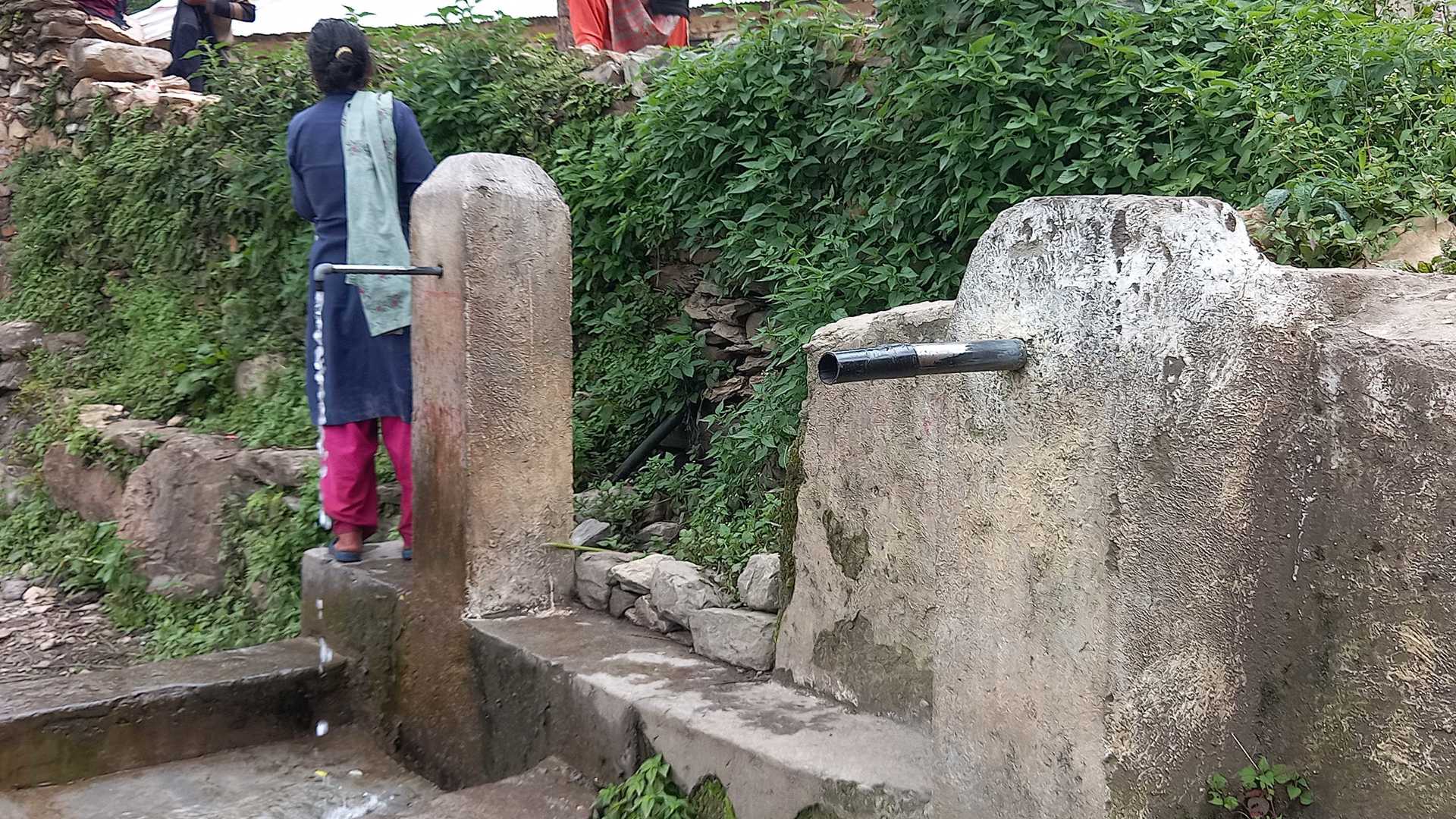 Participatory steps towards safe and improved water supply for 150 ...